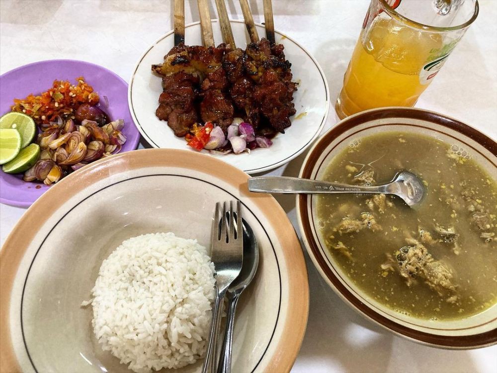 6 Tempat Makan Legendaris Di Dekat Stasiun Tawang Semarang