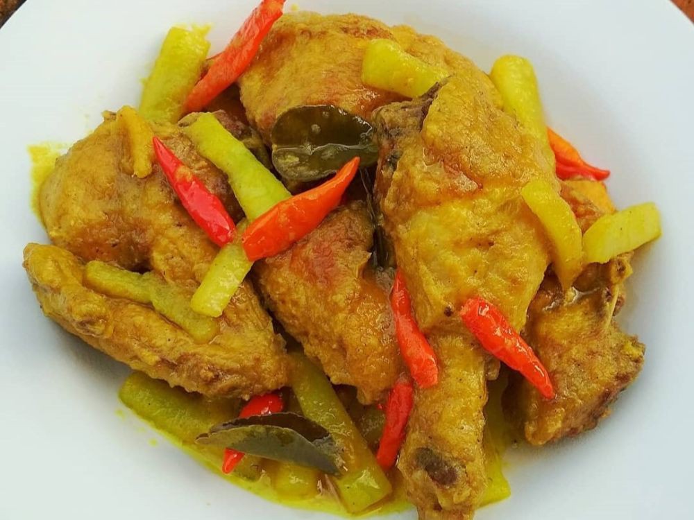 Resep Ayam Bumbu Acar Kuning Tanpa Santan