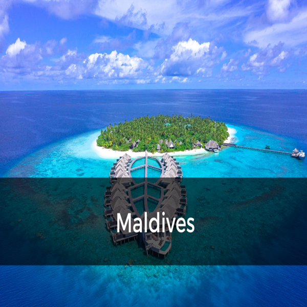 [QUIZ] Pilih Bali atau Maldives untuk Honeymoon Kamu?