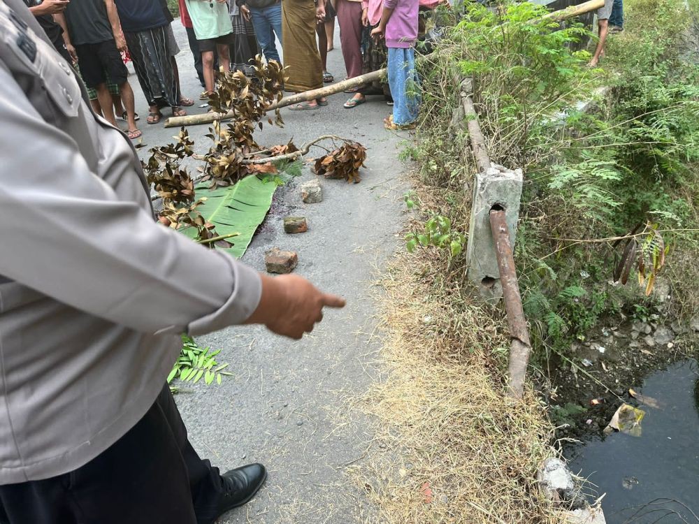 Dua Pengendara Sepeda Motor Tewas Terlindas Truk di Lombok Tengah