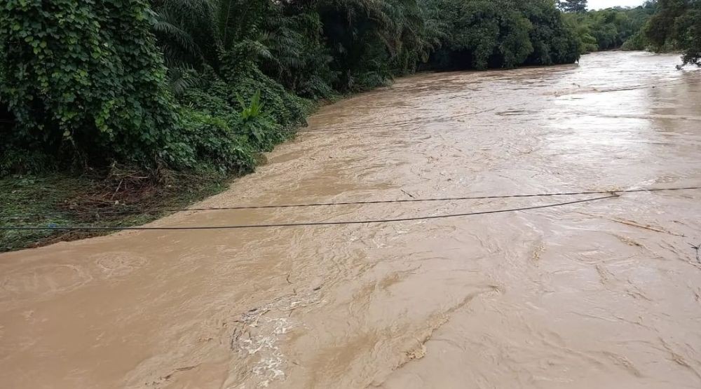 Kepala BNPB Cek Banjir Bandang di OKU, Sebut Kerusakan di Hulu 