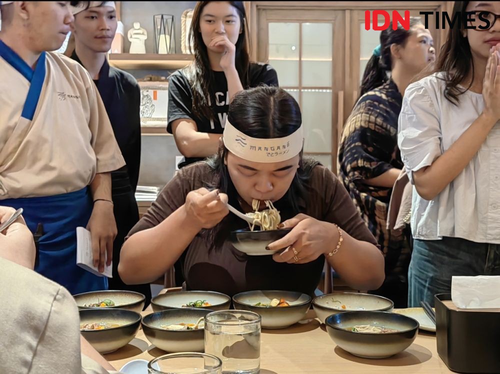 Unik! Lomba Makan Ramen di Mangano Sushi, Restoran Jepang di Solo Baru