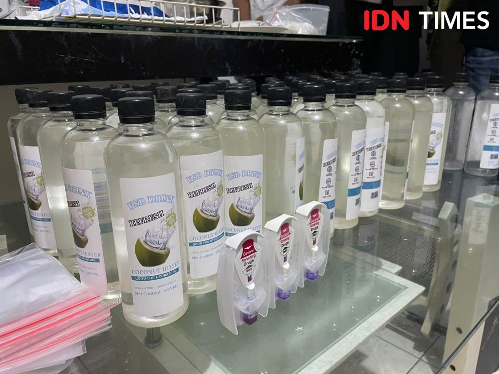 Polisi Sita Puluhan Botol Sabu Cair dari Industri Rumahan di Batam