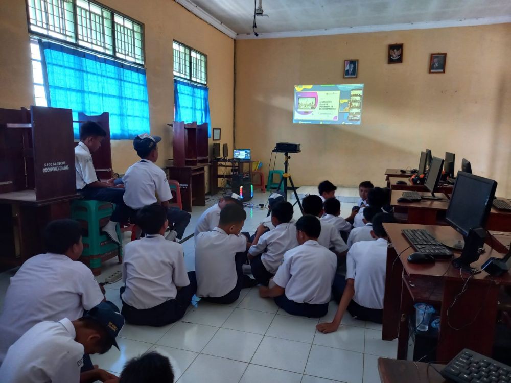 Siswa Diajak Nobar Promosi Budaya Indonesia Lewat Konten Digital