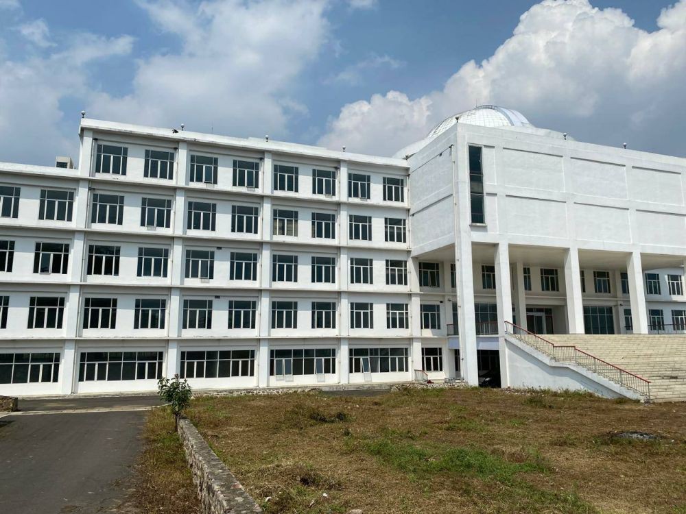 Gedung Megah untuk Anggota DPRD KBB Senilai Ratusan Miliar Mangkrak