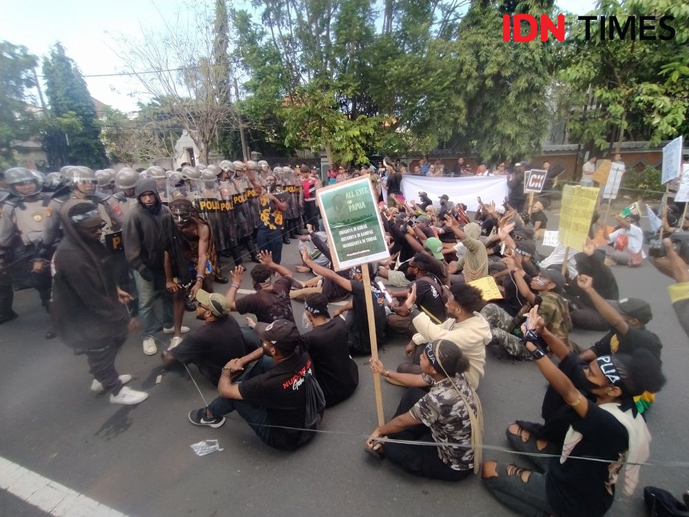 Kronologi Aksi Solidaritas Papua di Bali Diadang Polisi