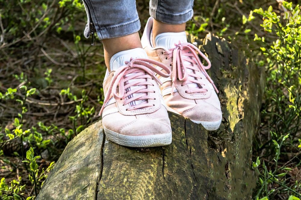 7 Manfaat Pakai Sepatu Barefoot, Bisa Memperkuat Kaki