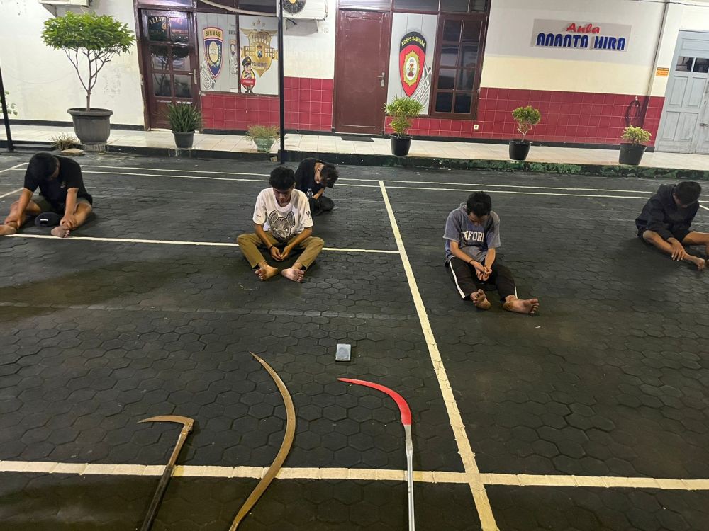 5 Remaja di Surabaya Ditangkap Gegara Tawuran