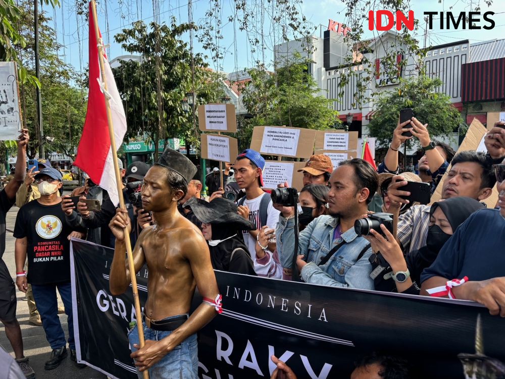 Momen Ultah Jokowi, Jogja Diwarnai Aksi Kritisi Pemerintah