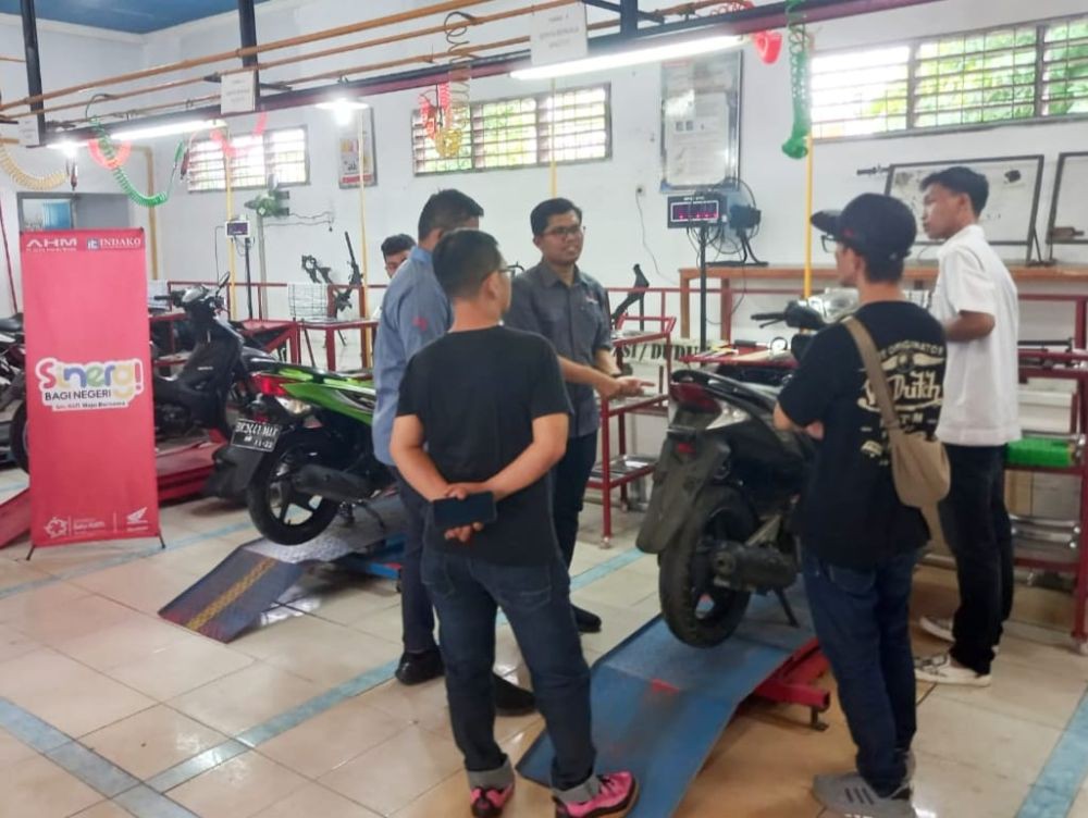 Serunya Skena Garage ke SMK Negeri 1 Lubuk Pakam