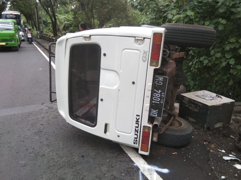 Mobil-Motor Adu Jangkrik di Tabanan, Satu Orang Meninggal