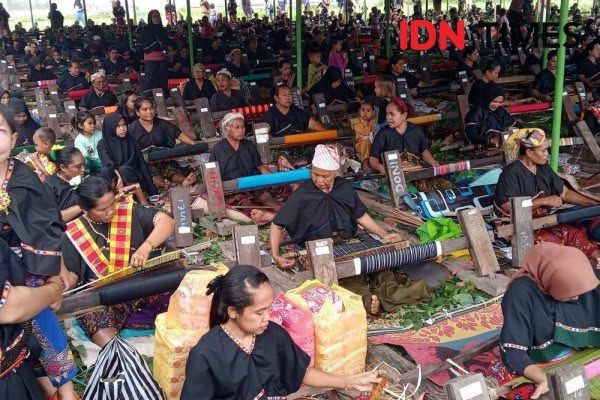 Galeri Penginang Lombok, Pusat Oleh-oleh Tenun Khas NTB