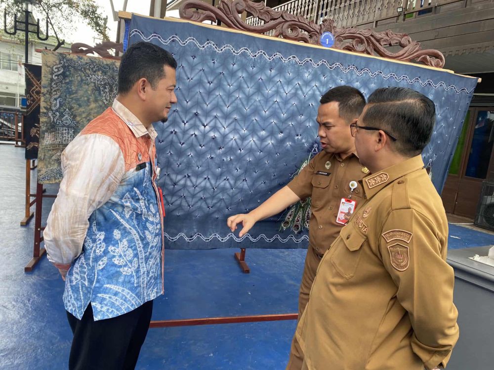 Pengrajin Adu Kreativitas dalam Lomba Motif Sasirangan di Banjarmasin