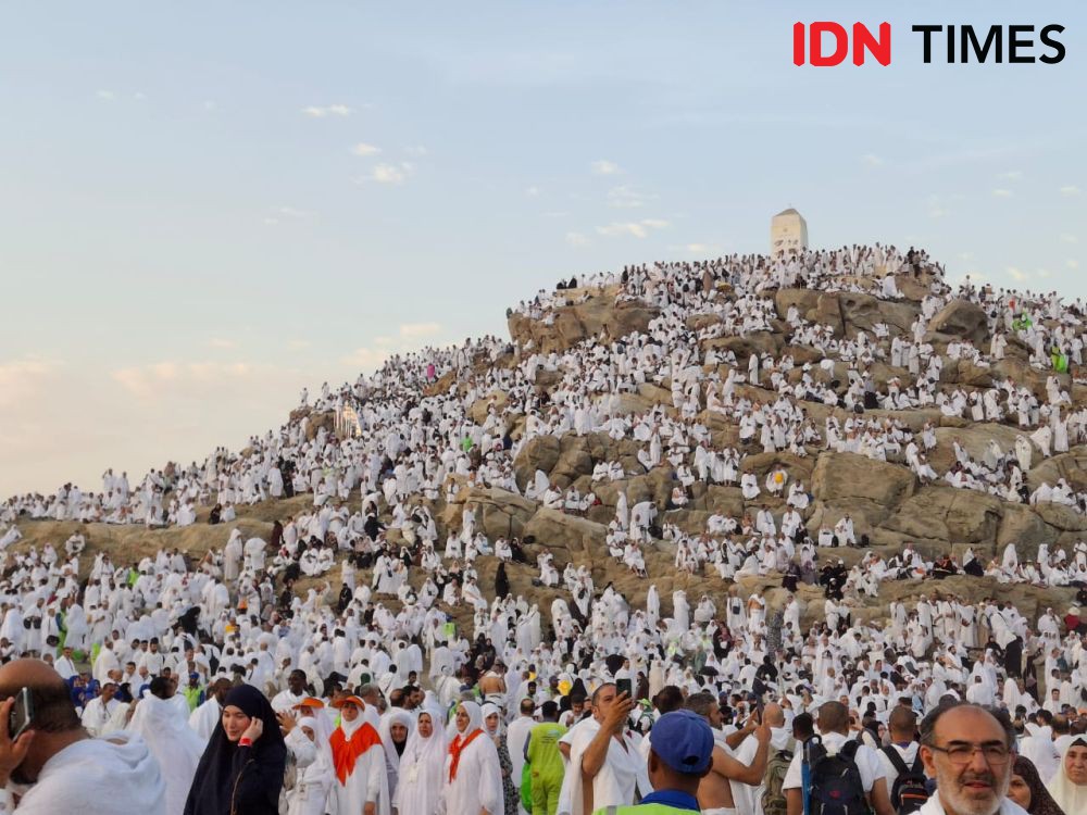 Fenomena Haji Bling-Bling di Sulsel, Sejak Kapan dan Mengapa Bertahan?