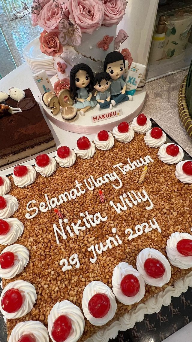 7 Potret Ulang Tahun ke-30 Nikita Willy, Issa Sawer Tamu Undangan