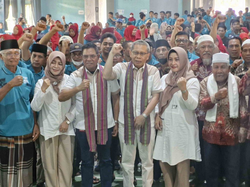 Tim Pemenangan Iron-Edwin di Lombok Timur Dikukuhkan