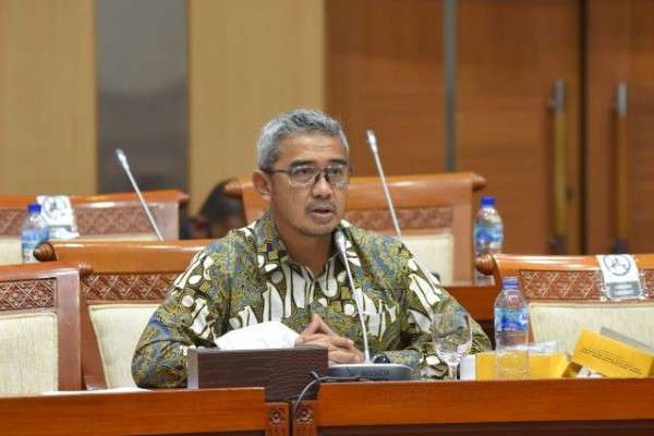 Samuel Abrijani Mundur, DPR: Membuka Ruang Penyelidikan