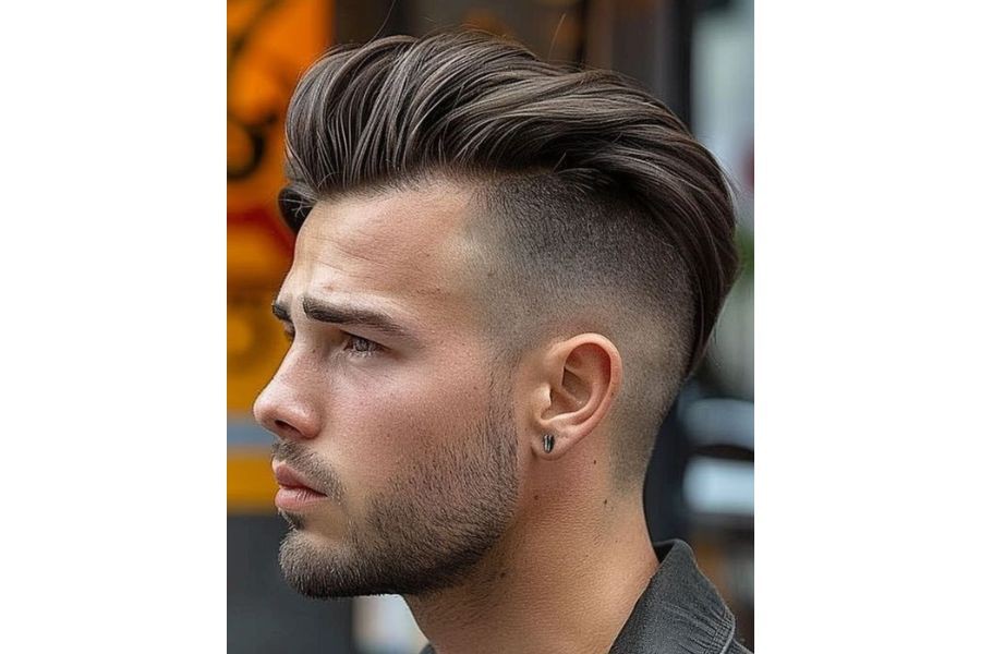 10 Model Rambut 90s Slick Back yang Klasik dan Klimis!