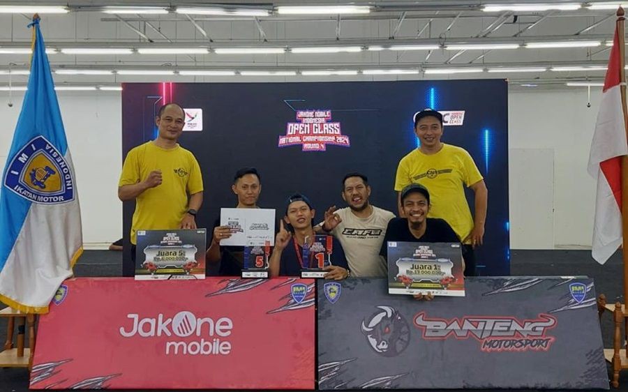 Tim Kabayan CAF Mini 4WD Bandung Juara Jack One Mobile IOC 2024