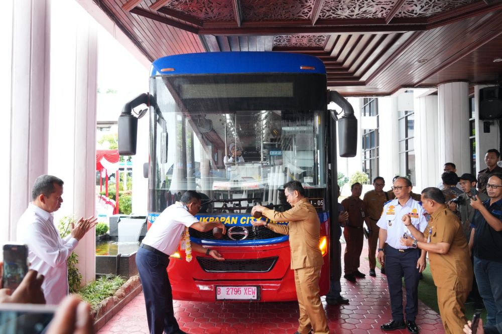 Sepekan Beroperasi, Sopir Angkot Demo Balikpapan City Trans