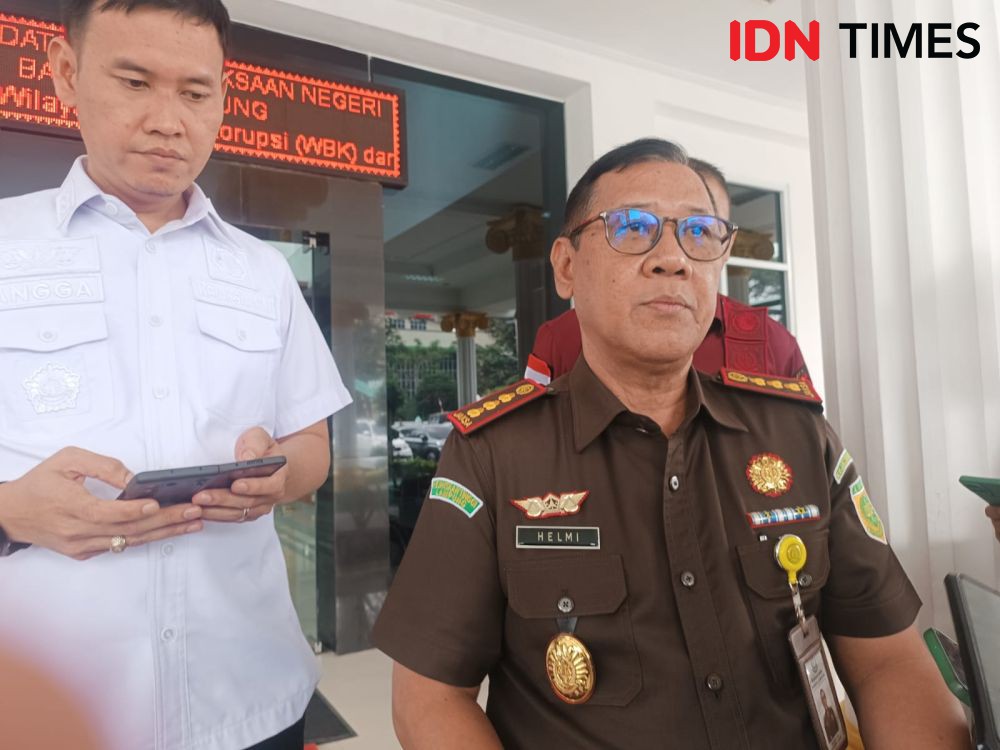 Ngaku Korban Kredit Fiktif Bank BUMN, Emak-emak Geruduk Kejari Balam