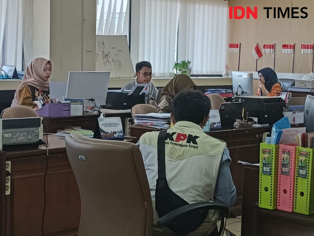 KPK Lanjutkan Penyidikan, Geledah Kantor Disdik Kota Semarang