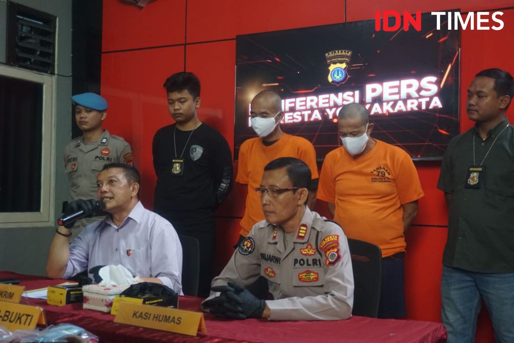 2 Pria Diduga Gendam Lansia di Jogja, Rp452 Juta Ludes