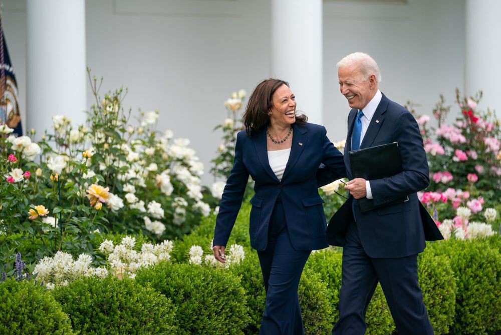 Joe Biden Mundur Dari Pilpres AS Hingga NasDem Dukung Anies