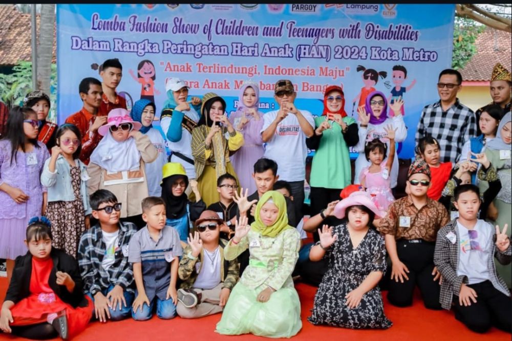 Potret Lomba Fashion Show Disabilitas Kota Metro Momen Hari Anak