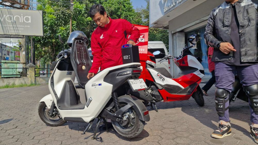 Motor Listrik Habis Baterai, Bisa Minta Bantuan Darurat Honda Care