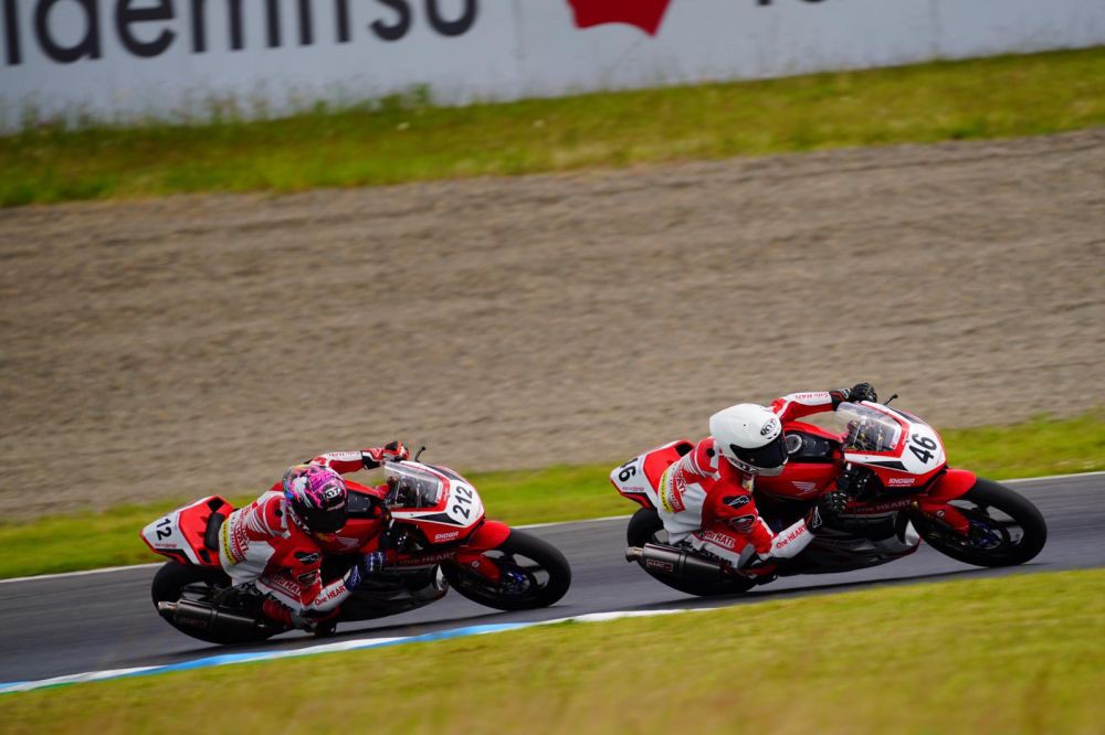 Pembalap Astra Honda Kibarkan Merah Putih di Podium IATC Malaysia