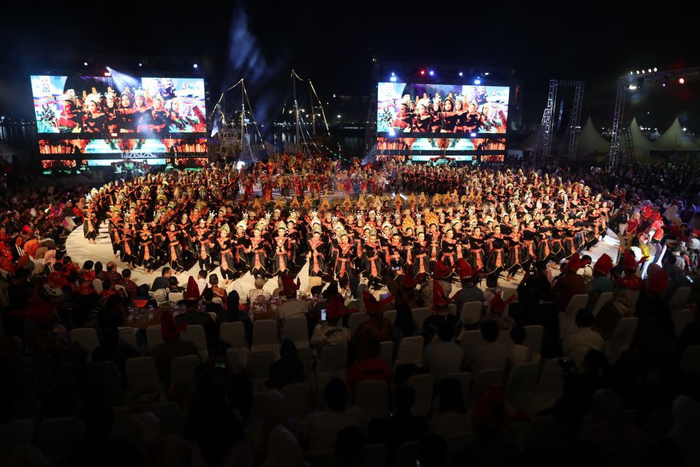 Maulid Akbar Kota Makassar Dipusatkan di Tugu MNEK Losari