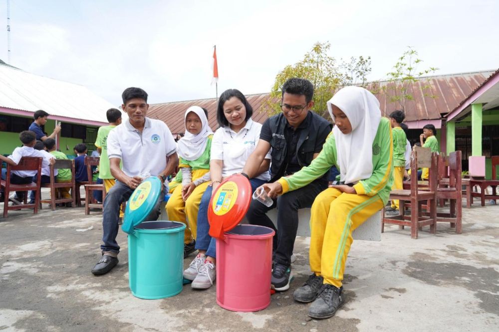 Pelindo Multi Terminal Edukasi Siswa Pilah Pilih Sampah Sejak Dini