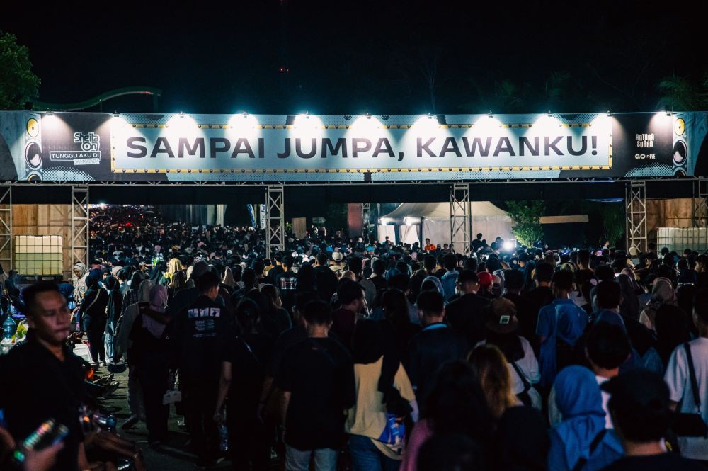 Konser Sheila on 7 Guncang Stadion Palaran di Samarinda