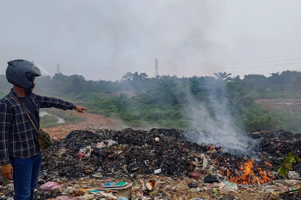 Tempat Sampah Liar di Tangerang Bikin Warga Resah