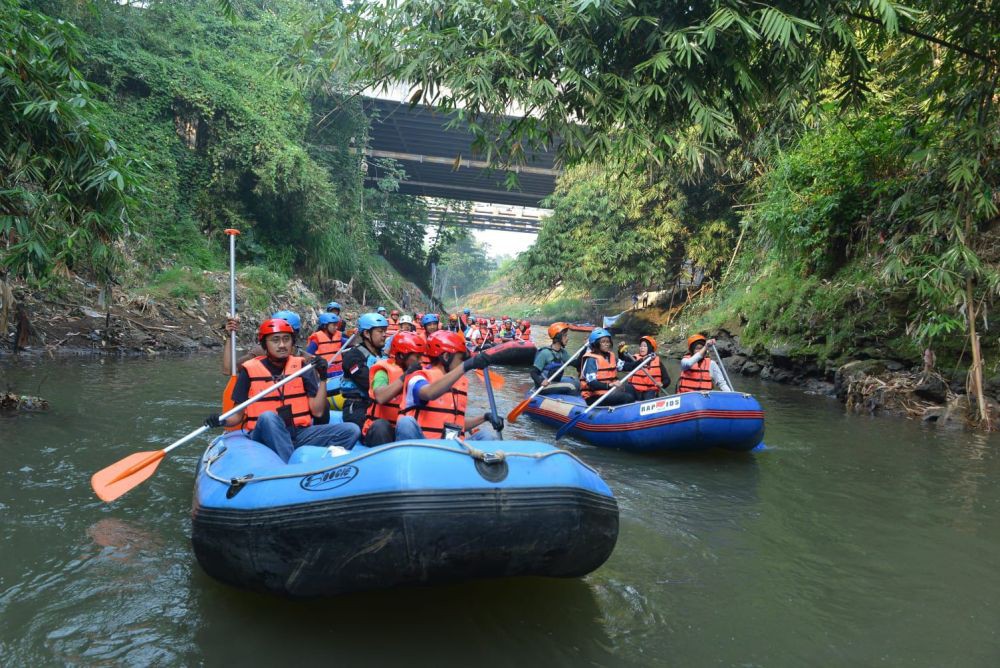 Dukung Pemulihan Sungai Ciliwung, PGN Angkut 7.956 Kg Sampah