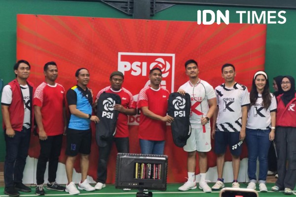 Deklarasi Kepala Daerah di Lapangan Badminton, Kaesang: Smash Korupsi!
