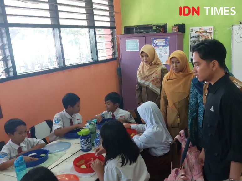 Uji Coba Makan Gratis di 36 Sekolah Tangerang Dilaksanakan Bergantian