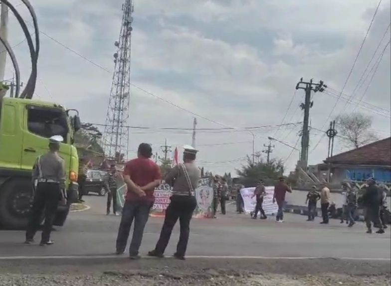 2 Ormas di Way Kanan Terlibat Bentrok, 1 Korban Alami Luka Bacok