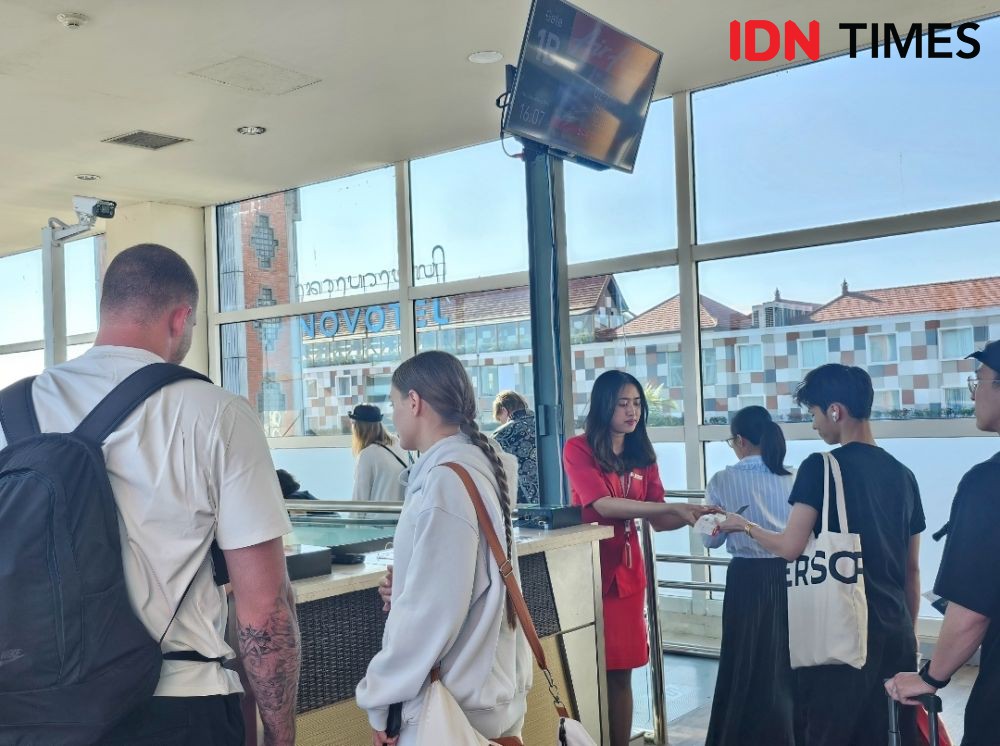 Permudah Transit ke Kota-Kota Besar Dunia, AirAsia Hadirkan Fly Thru