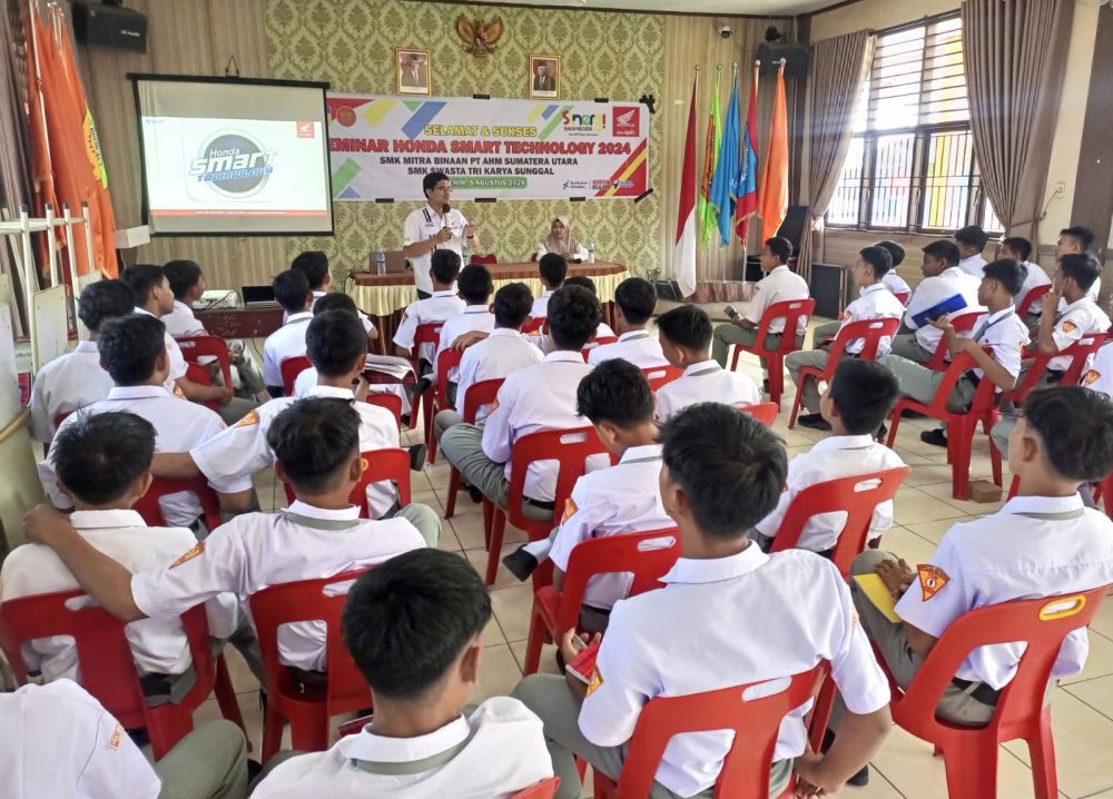 Indako Menggelar Sharing Technology Motor Terbaru Honda di 24 SMK