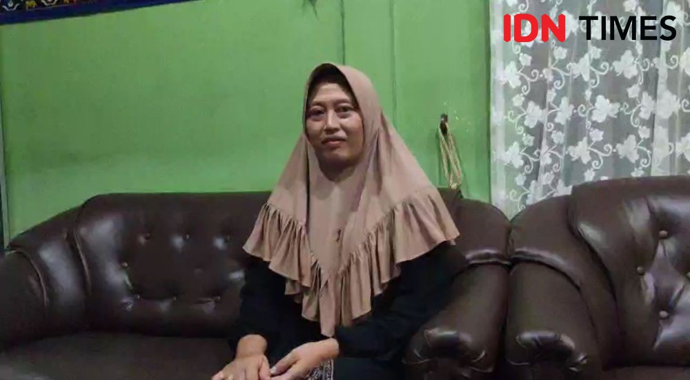 Paskibraka dari Kalbar pun Terpaksa Lepas Jilbab, Ibu Doakan Istikamah