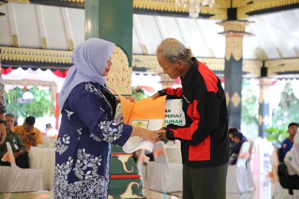 HUT RI ke-79, Pemkab Sleman Salurkan Bantuan Veteran hingga Pelajar