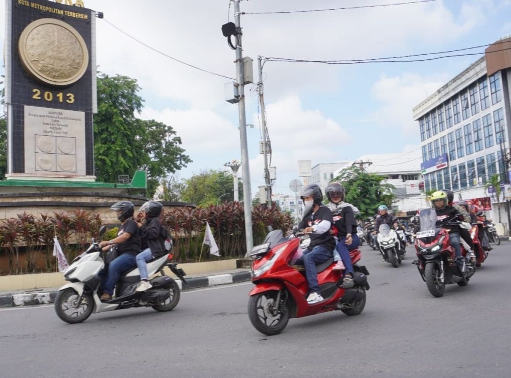 Convoy Merdeka, Riders Honda Upacara Bendera di 28 Kota Besar