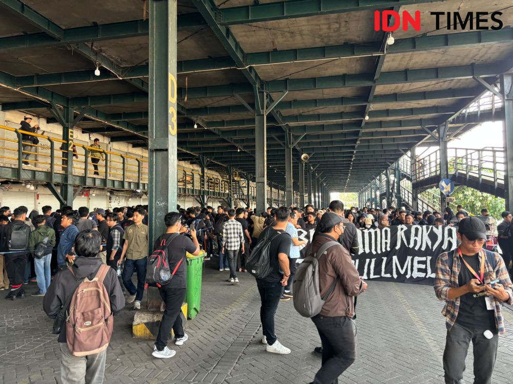 100 Dosen UII Turun ke Jalan Gabung Aksi Jogja Memanggil