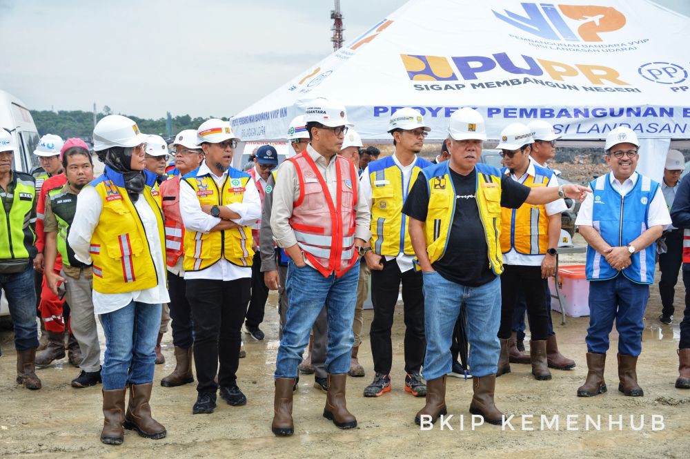 Bandara Belum Jadi, Jokowi Timbang Rencana Ngantor di IKN September