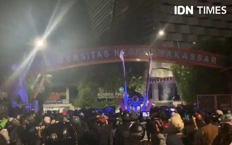 UNM Sayangkan Aksi Demo Berujung Bentrok dan Pengrusakan Fasilitas