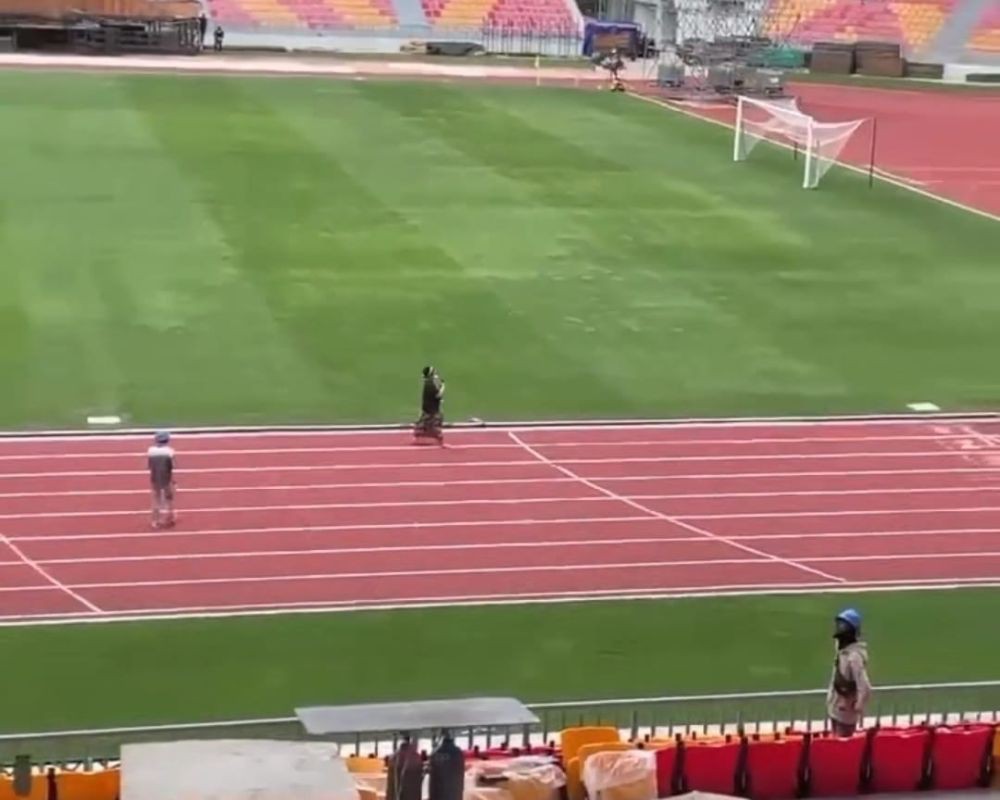 Viral! Diduga Mbak Rara Ritual Tangkal Hujan di Stadion PON Aceh