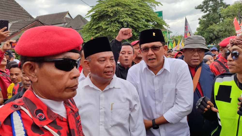 Diusung 12 Parpol, Harda Kiswaya-Danang Daftar Pilkada Sleman 2024