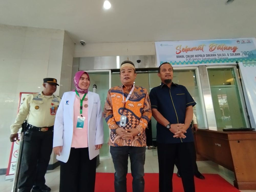 KPU Sulsel Terima Hasil Tes Kesehatan Sudirman-Fatma dan Danny-Azhar